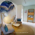 La Planette *