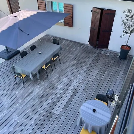 Oda ve Kahvaltı La Planette