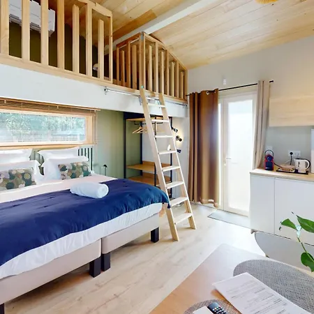 La Planette Bed and Breakfast *