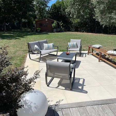 La Planette Bed & Breakfast Aussonne