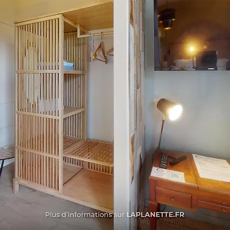 La Planette Bed & Breakfast