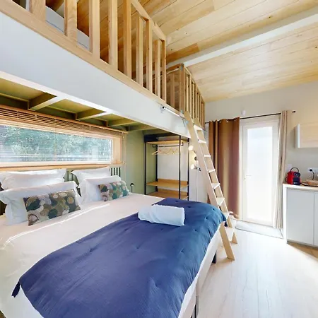 La Planette Bed and Breakfast